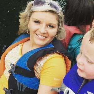 Meet your Posher, Amber